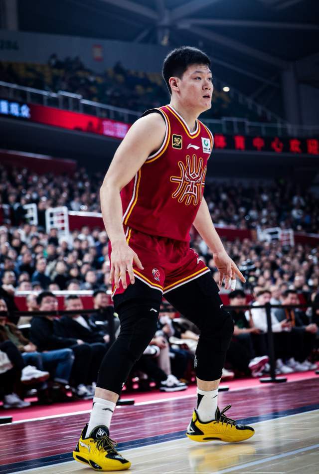 乐鱼中国官网-郭士强看好之人重伤，无缘新一期国家队，当事人主动发声，挺实在